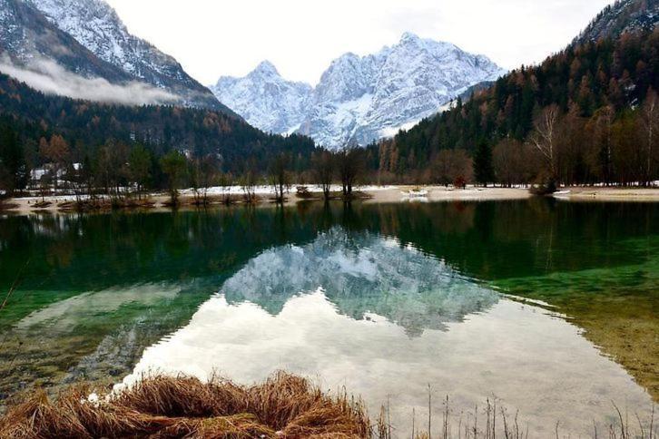 Rooms Barovc By The Lake Jasna Kranjska Gora Exterior photo The lake in winter