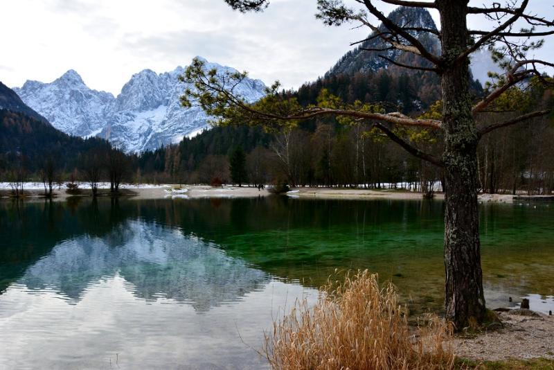 Rooms Barovc By The Lake Jasna Kranjska Gora Exterior photo The lake in winter